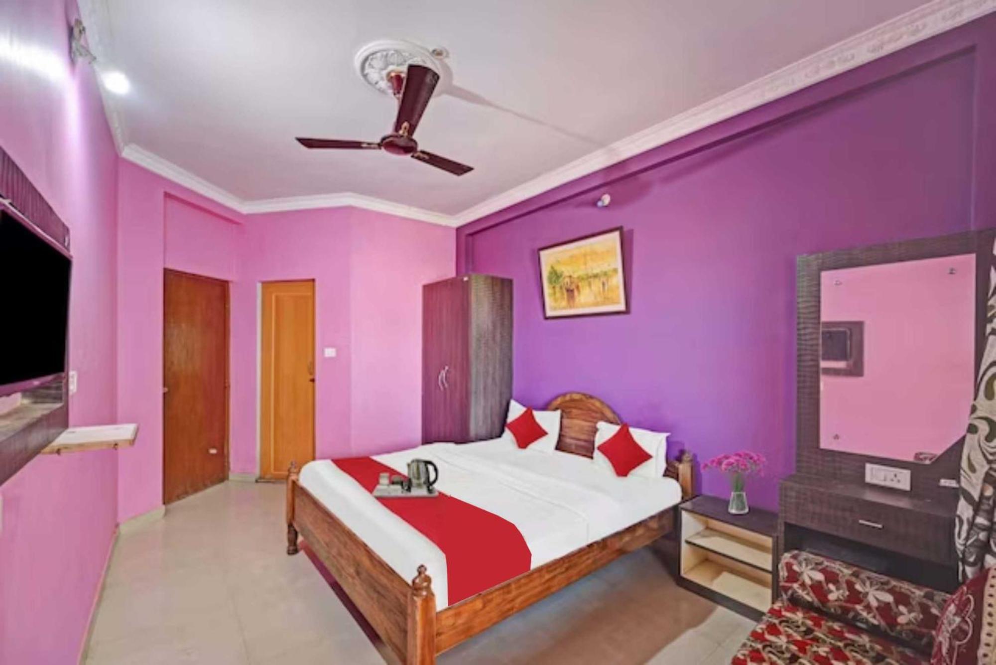 Goroomgo Varanasi Paradise Varanasi - Parking & Restaurant Available - Perfect Location And Comfortable Room Extérieur photo