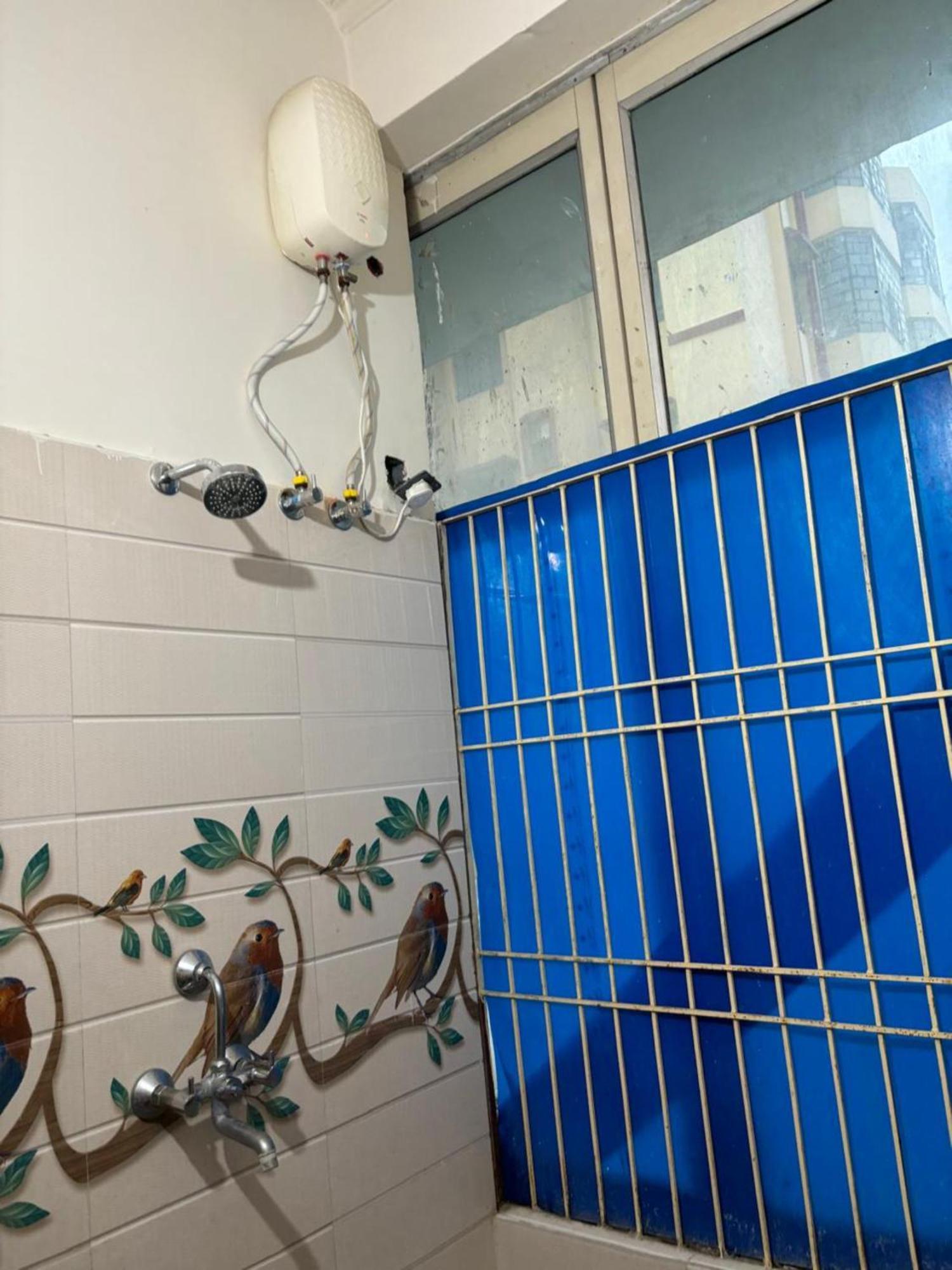 Goroomgo Varanasi Paradise Varanasi - Parking & Restaurant Available - Perfect Location And Comfortable Room Extérieur photo